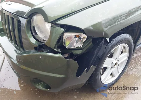 2008 Jeep Compass Sport from USA, damaged, VIN 1J8FF47W18D783241